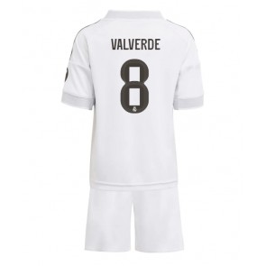 Real Madrid Federico Valverde #8 Hemmaställ Barn 2025-26 Kortärmad (+ Korta byxor)